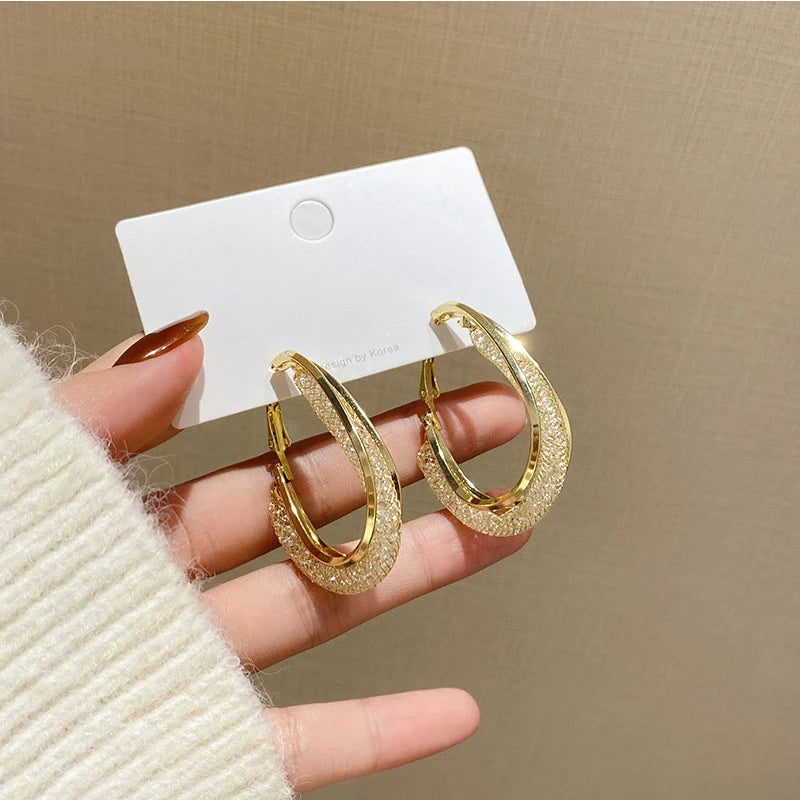 UCR Sandy Crystal Grid Earings