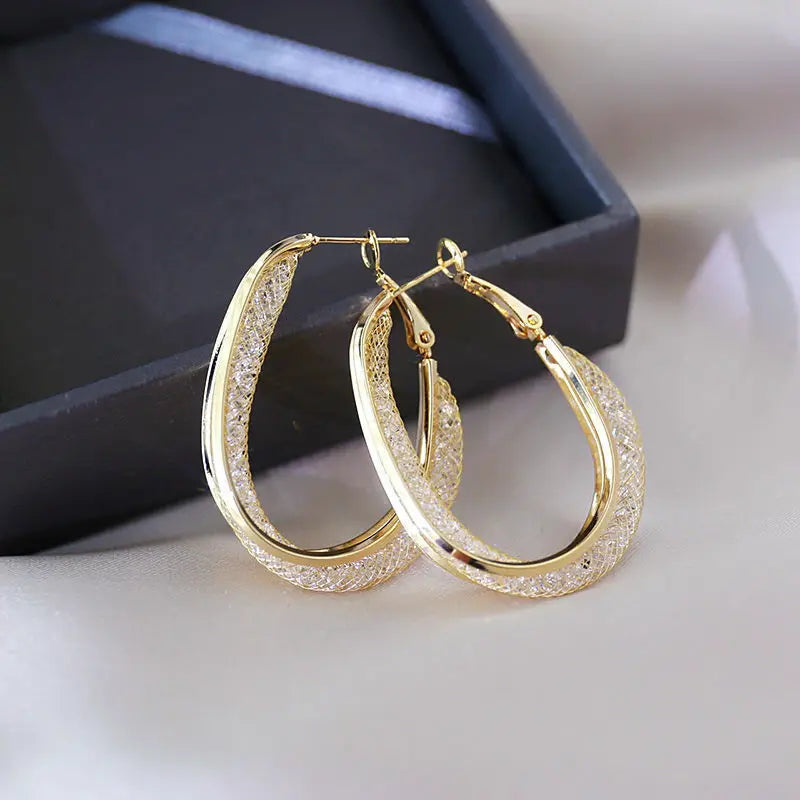 UCR Sandy Crystal Grid Earings